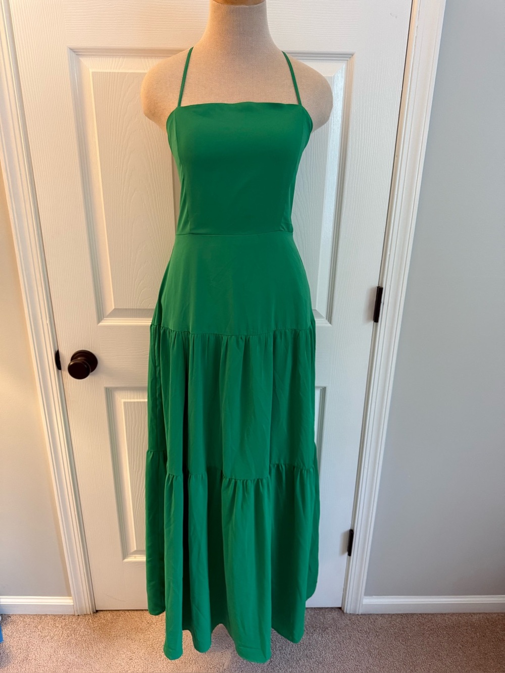 Altar’d State Green Tiered Spaghetti-Strap Maxi Dress L